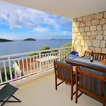 9255b Apartament *